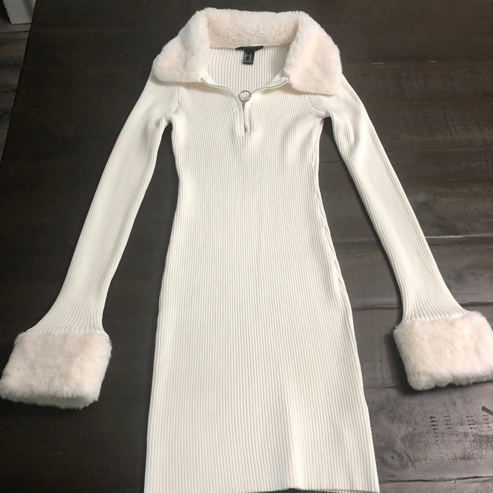 Forever 21 woman JR dress beige - Picture 3 of 16